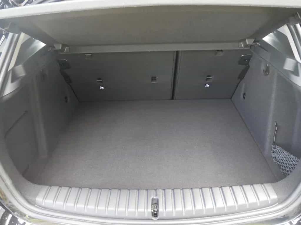 BMW 116 i Advantage Advantage 16°LMR NAV LED SHZ LC.P 06/2024-photo-20