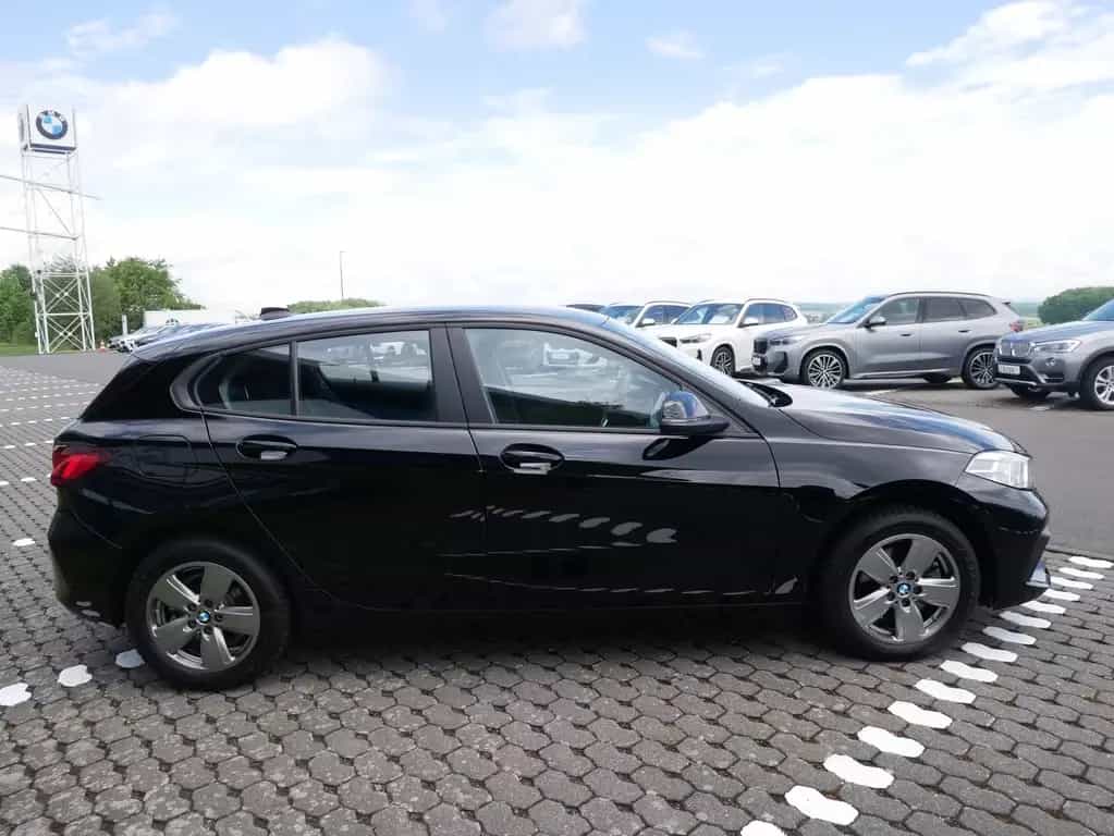BMW 116 i Advantage Advantage 16°LMR NAV LED SHZ LC.P 06/2024-photo-5