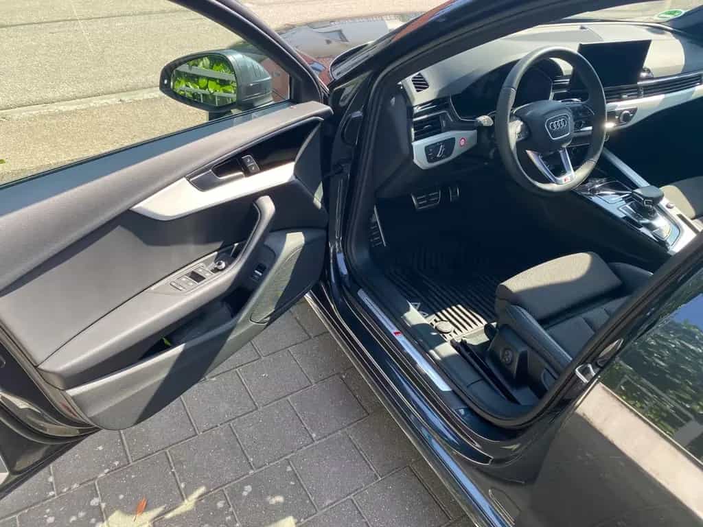 Audi A4 S tronic advanced Avant mit S-line 01/2024-photo-5
