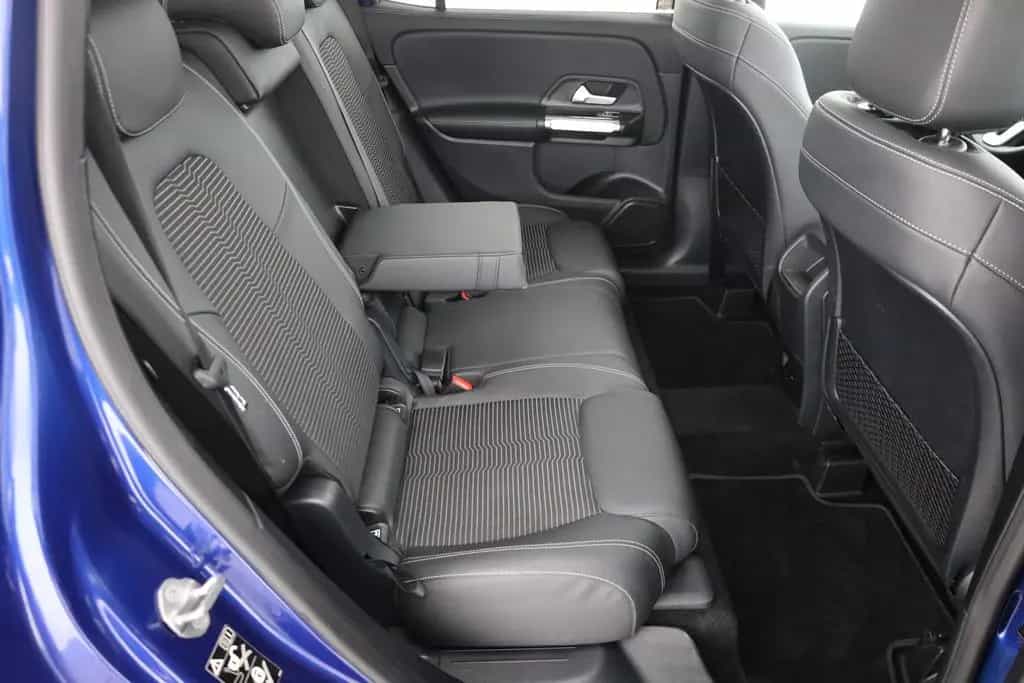 Mercedes-Benz GLB 200 4Matic LED Navi Sitzheizung 360° Leder 01/2022-photo-21