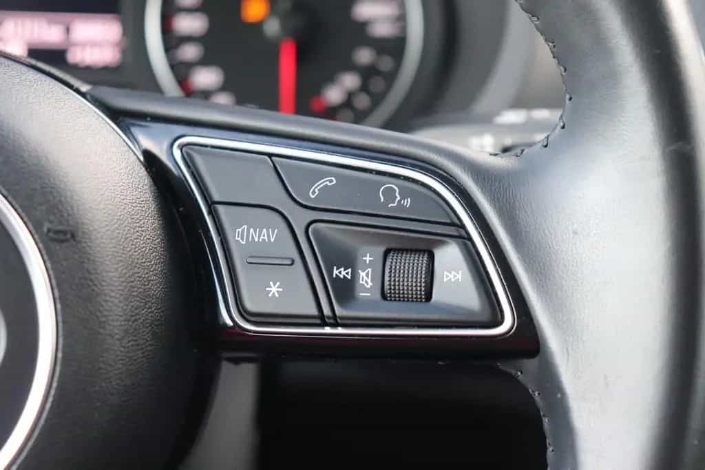 Audi A3 2.0 TFSI Limousine sport quattro Bi-Xenon AHK 08/2019-photo-13