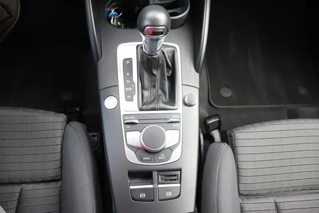 Audi A3 2.0 TFSI Limousine sport quattro Bi-Xenon AHK 08/2019-photo-22