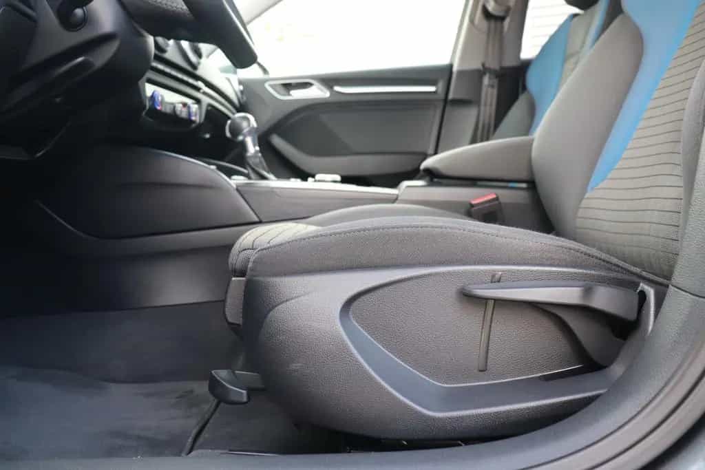 Audi A3 2.0 TFSI Limousine sport quattro Bi-Xenon AHK 08/2019-photo-27