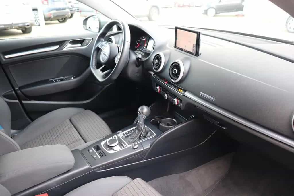 Audi A3 2.0 TFSI Limousine sport quattro Bi-Xenon AHK 08/2019-photo-28