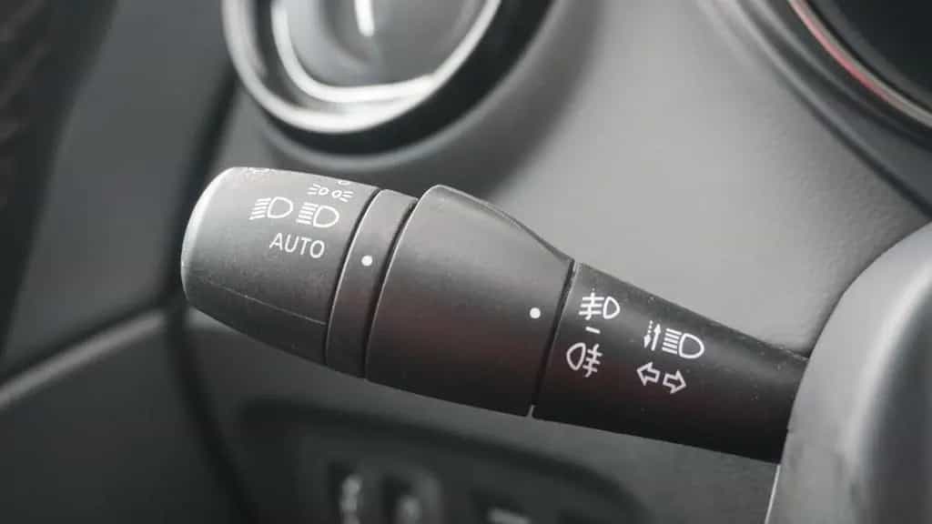 Renault Captur 1.3 TCe 130 AAC LED Navi SHZ PDC Keyless 07/2019-photo-16