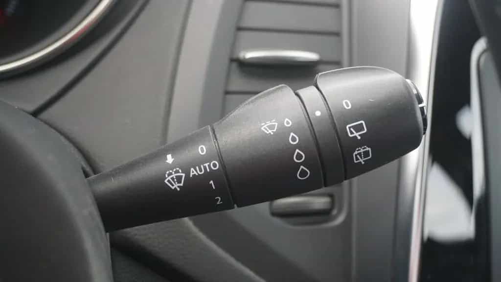 Renault Captur 1.3 TCe 130 AAC LED Navi SHZ PDC Keyless 07/2019-photo-17