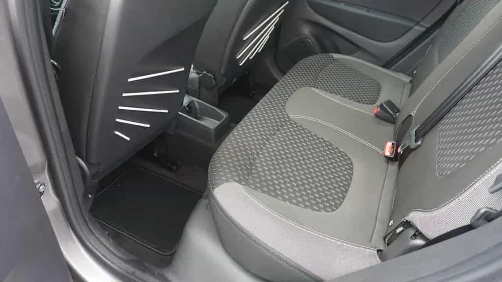 Renault Captur 1.3 TCe 130 AAC LED Navi SHZ PDC Keyless 07/2019-photo-30