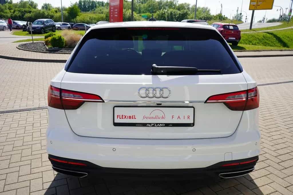 Audi A4 Avant 2.0 TFSI quattro Head-Up Kamera LED ACC 09/2017-photo-3