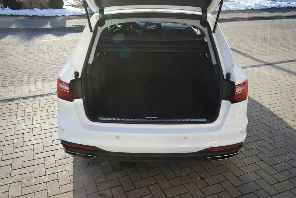 Audi A4 Avant 2.0 TFSI quattro Head-Up Kamera LED ACC 09/2017-photo-8