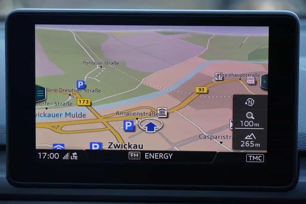 Audi A4 2.0 TFSI S-tronic S-Line LED ACC Navi Kamera 06/2017-photo-10