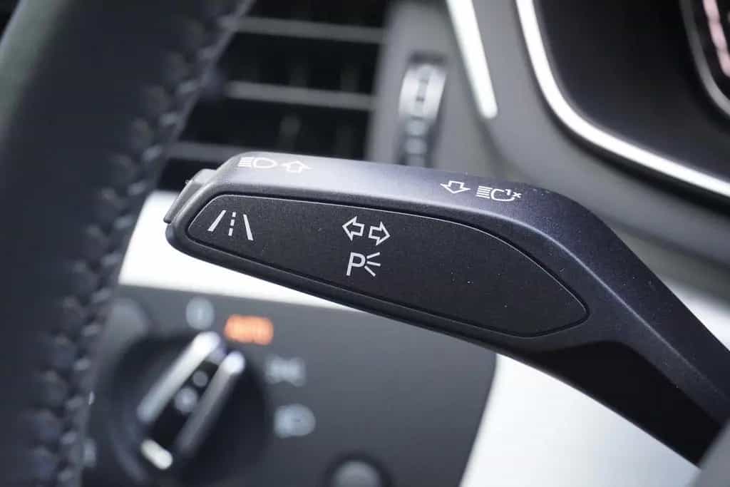 Audi A4 2.0 TFSI S-tronic S-Line LED ACC Navi Kamera 06/2017-photo-20
