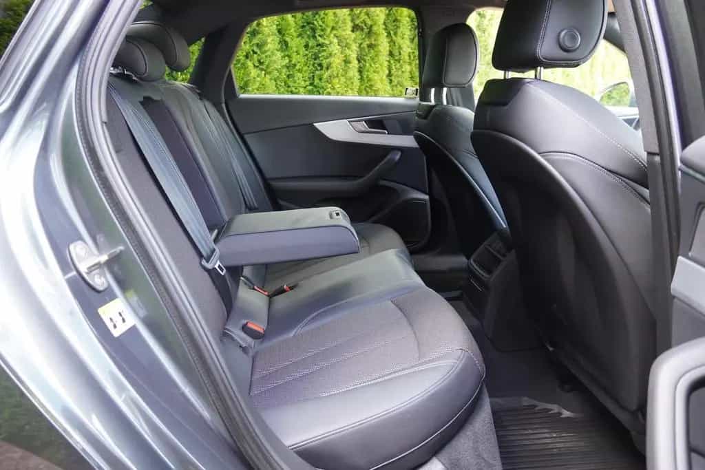 Audi A4 2.0 TFSI S-tronic S-Line LED ACC Navi Kamera 06/2017-photo-28