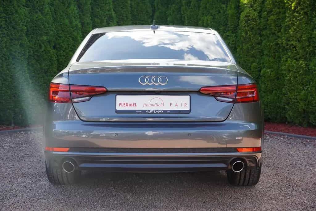 Audi A4 2.0 TFSI S-tronic S-Line LED ACC Navi Kamera 06/2017-photo-3
