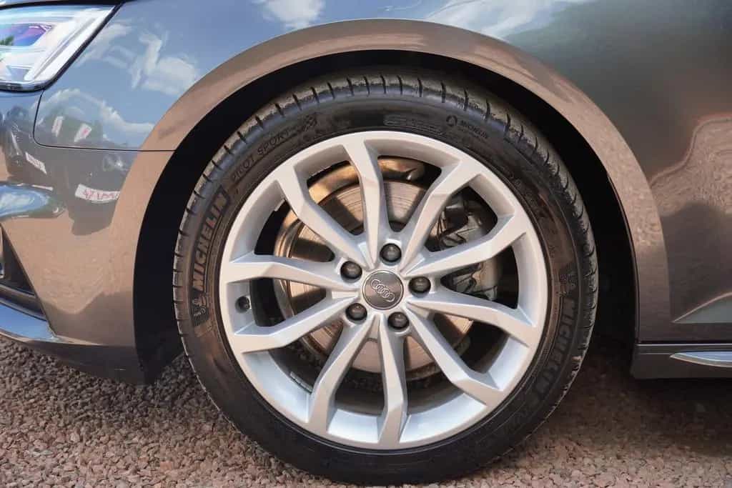Audi A4 2.0 TFSI S-tronic S-Line LED ACC Navi Kamera 06/2017-photo-34