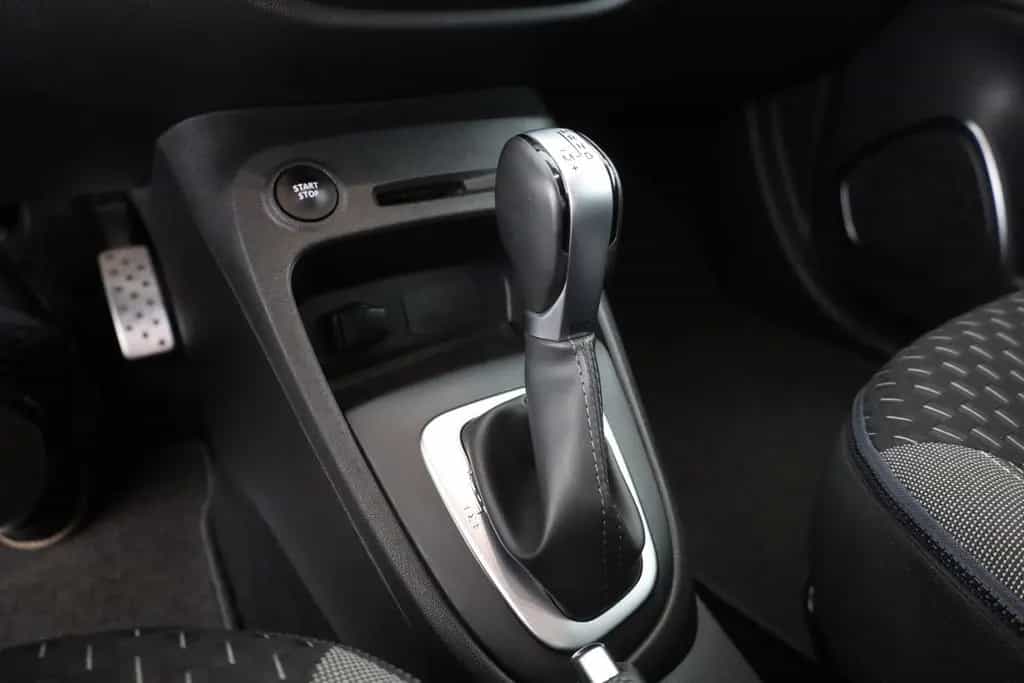 Renault Captur 1.3 TC Aut. LED Navi AHK Sitzheizung  DAB 06/2019-photo-13