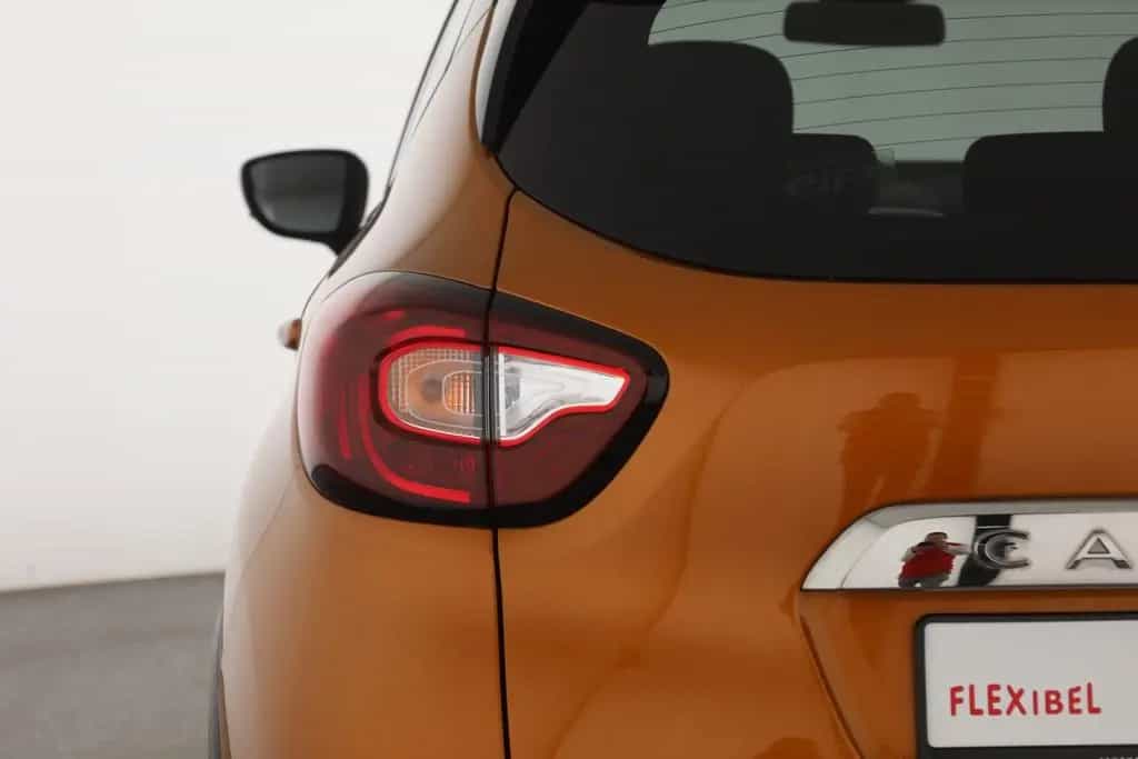 Renault Captur 1.3 TC Aut. LED Navi AHK Sitzheizung  DAB 06/2019-photo-30