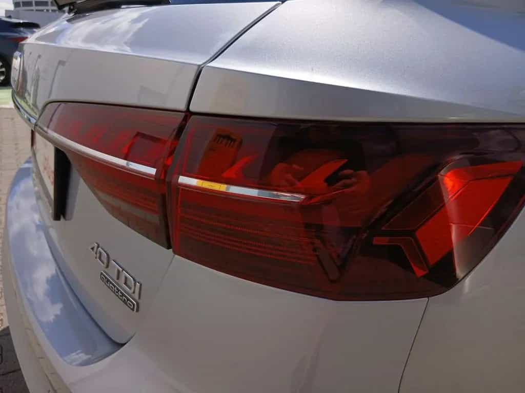 Audi A4 Avant 40 TDI qu. S tronic *AHK*NAV+*Virt.C+* 08/2020-photo-8