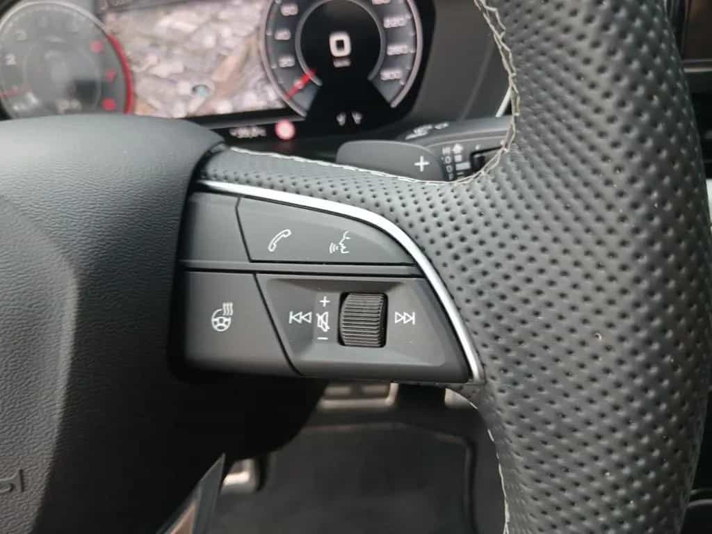 Audi A4 Avant 40 TFSI S line S tronic *360°*ACC*NAV+* 05/2024-photo-13