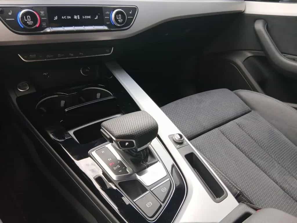 Audi A4 Avant 40 TFSI S line S tronic *360°*ACC*NAV+* 05/2024-photo-20