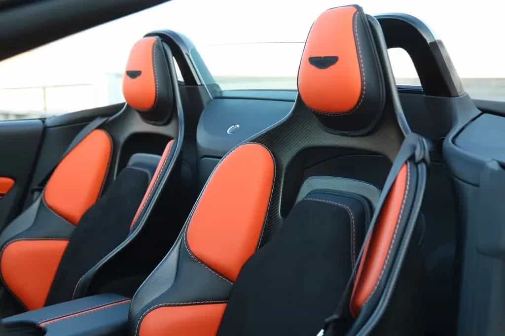 Aston Martin Other Vantage V12 Roadster Limited 249 es 07/2023-photo-12