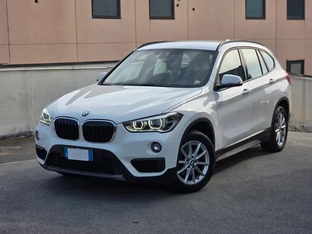 BMW X1 Bmw X1 sDrive18d Sport 06/2019-photo-0