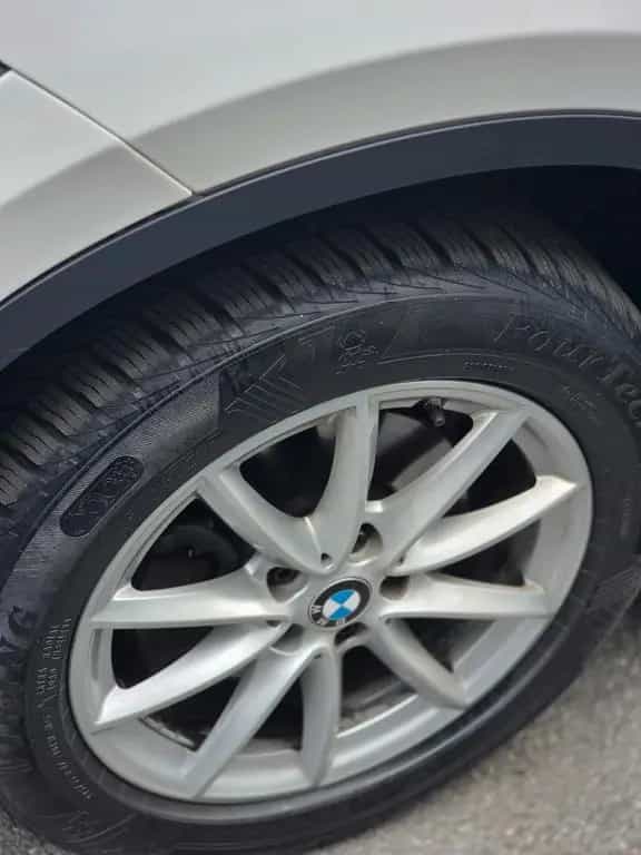 BMW X1 Bmw X1 sDrive18d Sport 06/2019-photo-10