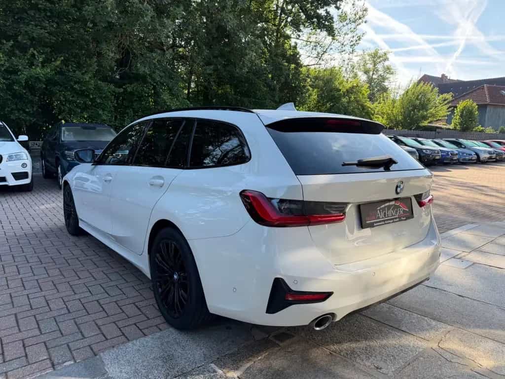 BMW 320 d xDrive Touring Sport Line LED HeadUp 2.Ha. 02/2020-photo-7