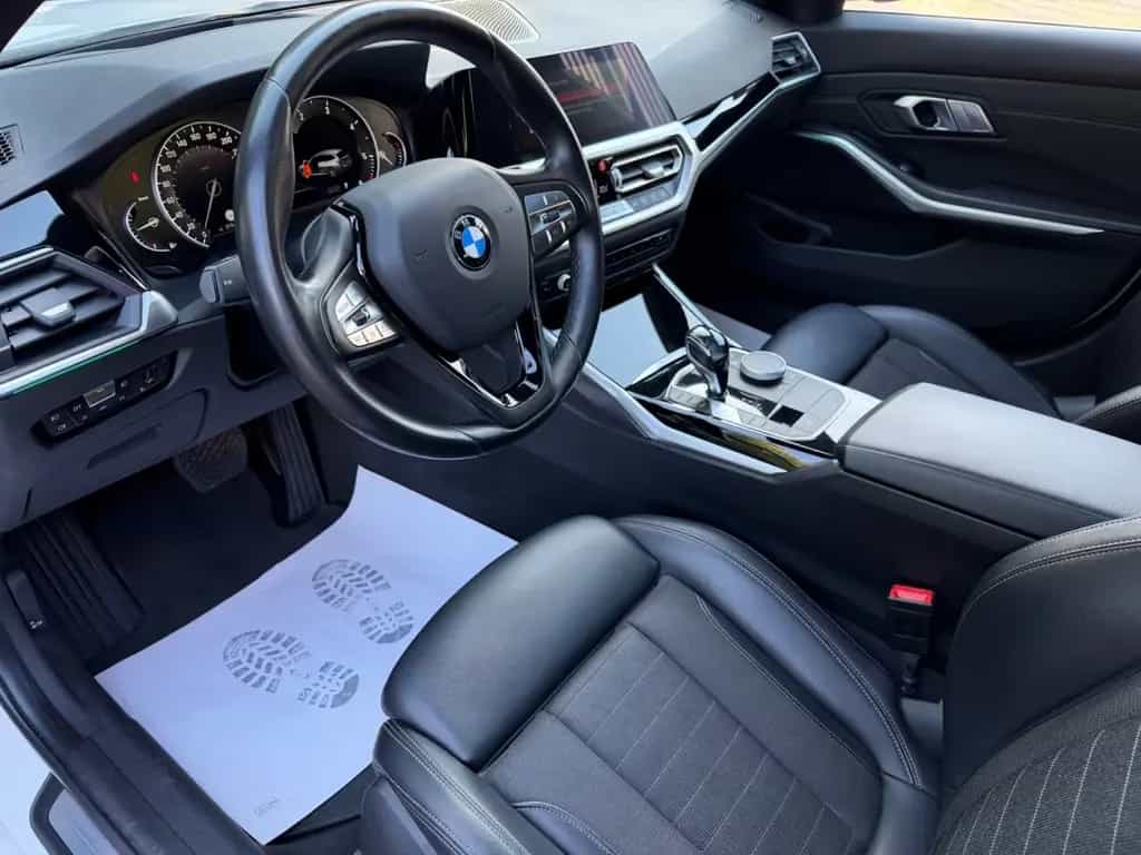 BMW 320 d xDrive Touring Sport Line LED HeadUp 2.Ha. 02/2020-photo-9
