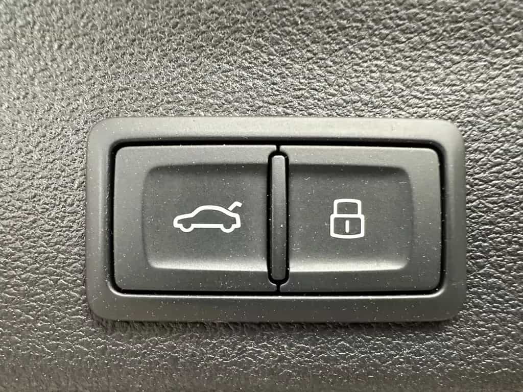 Audi A6 Avant 40 TDI Qu S-Line NAV+LED+ACC+AHK+VCOCK 12/2022-photo-6