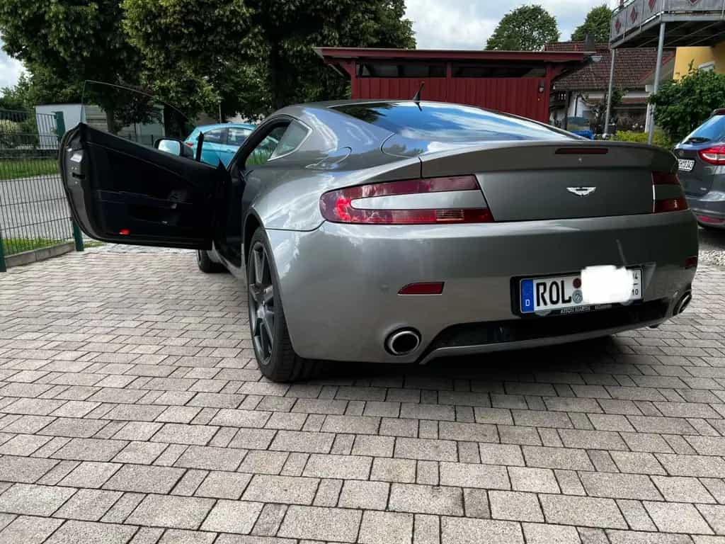 Aston Martin V8 Vantage 12/2006-photo-4