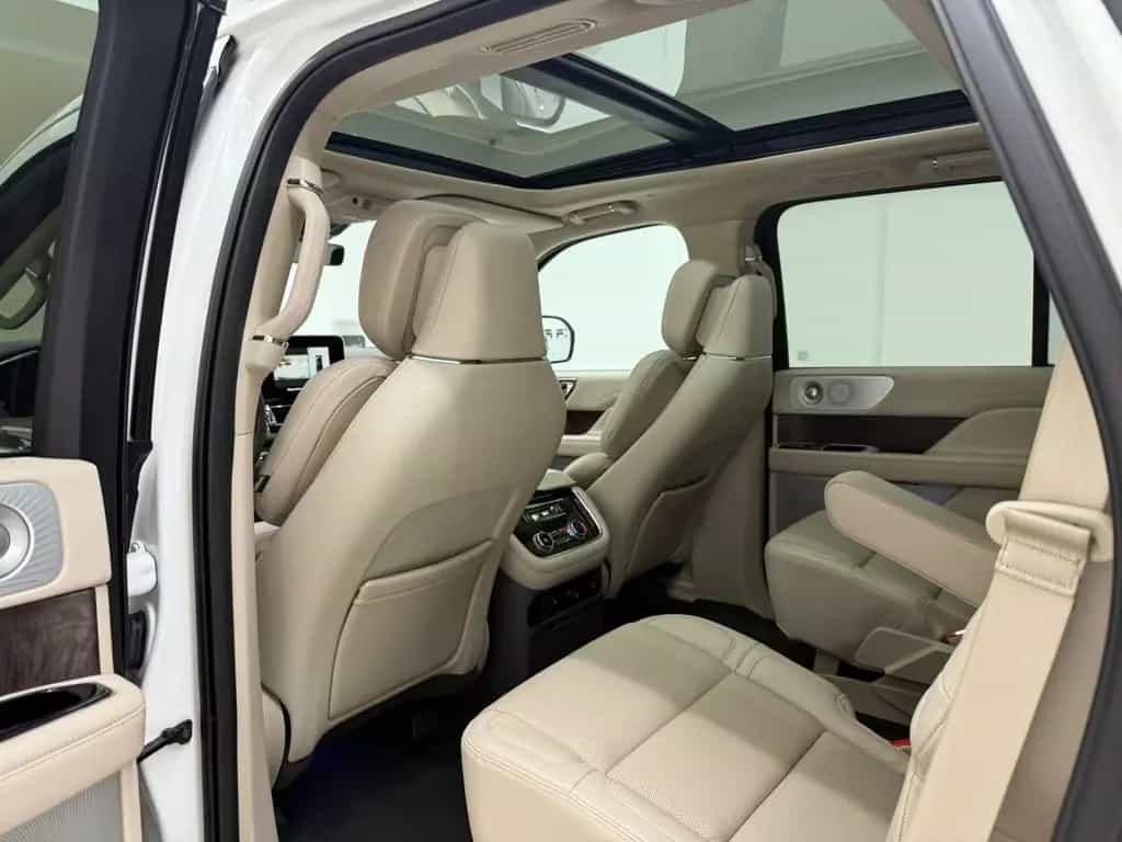 Lincoln Navigator Reserve FULL SPEC. NL KENT. 12/2020-photo-13
