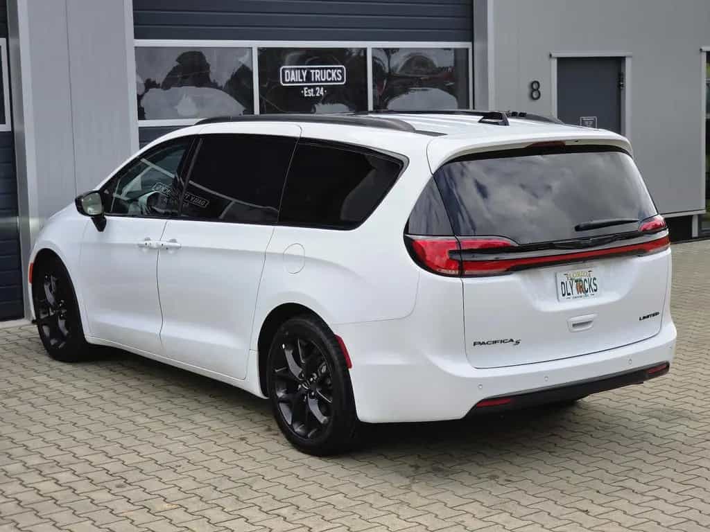 Chrysler Pacifica 3.6L Limited S Pano ACC LED 7-Sitzer 12/2024-photo-9