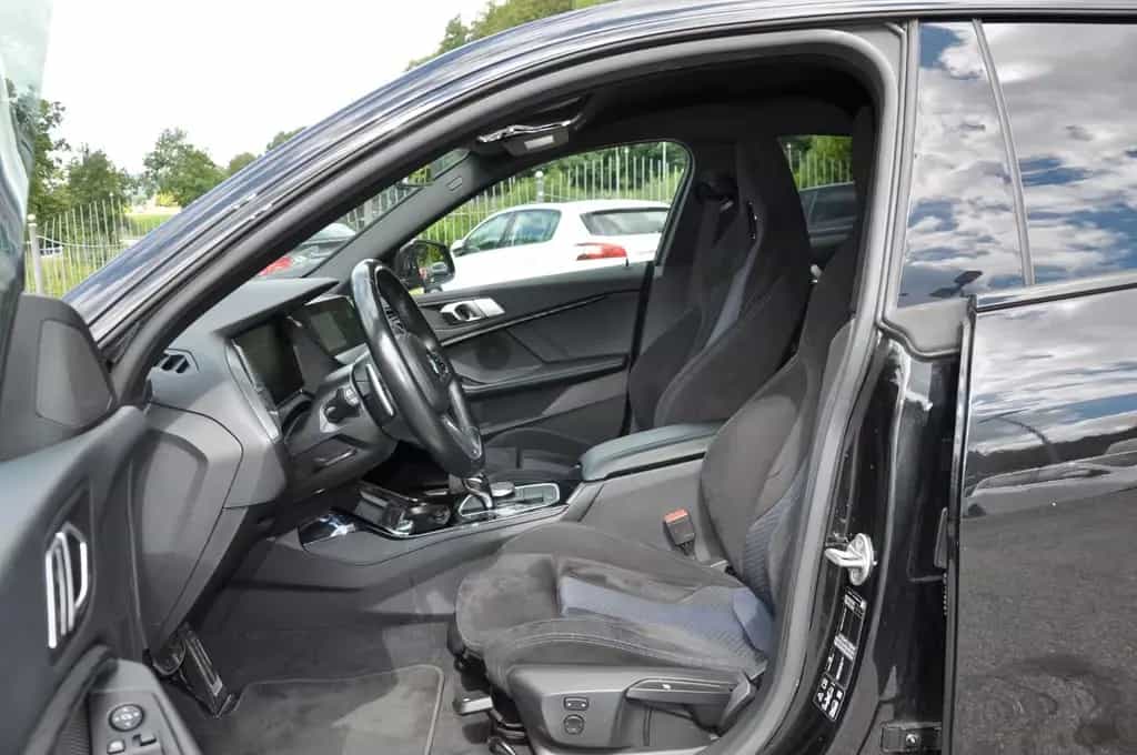 BMW M235 i xDrive Gran Coupe *LED*Navi* 09/2021-photo-9
