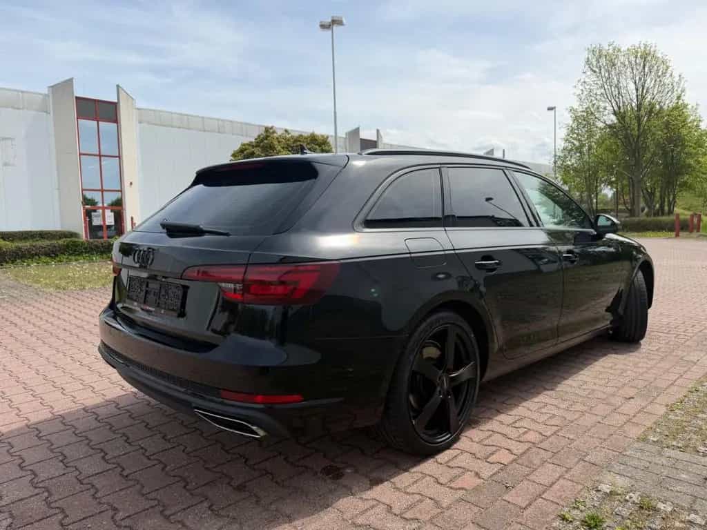 Audi A4 Avant 40 TDI quattro basis 12/2018-photo-4