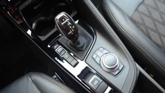 BMW X1 sDrive18d xLine Plus 05/2022-photo-13