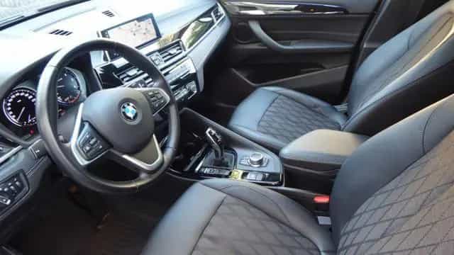 BMW X1 sDrive18d xLine Plus 05/2022-photo-6