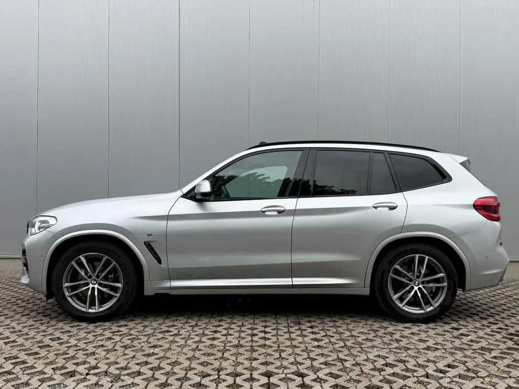 BMW X3 sDrive18d M SPORT PANO CRUISE AMBIENT 06/2018-photo-3