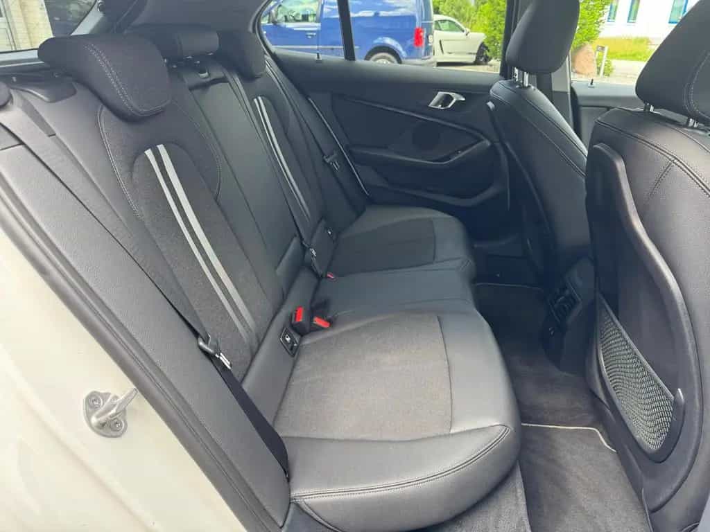 BMW 120 d Sport Line|Panorama|HUD|LED|DAB|HiFi|18" 09/2020-photo-18