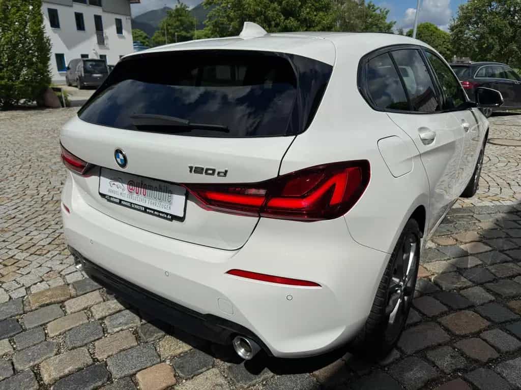 BMW 120 d Sport Line|Panorama|HUD|LED|DAB|HiFi|18" 09/2020-photo-4