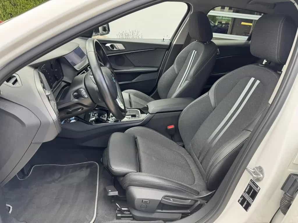 BMW 120 d Sport Line|Panorama|HUD|LED|DAB|HiFi|18" 09/2020-photo-7