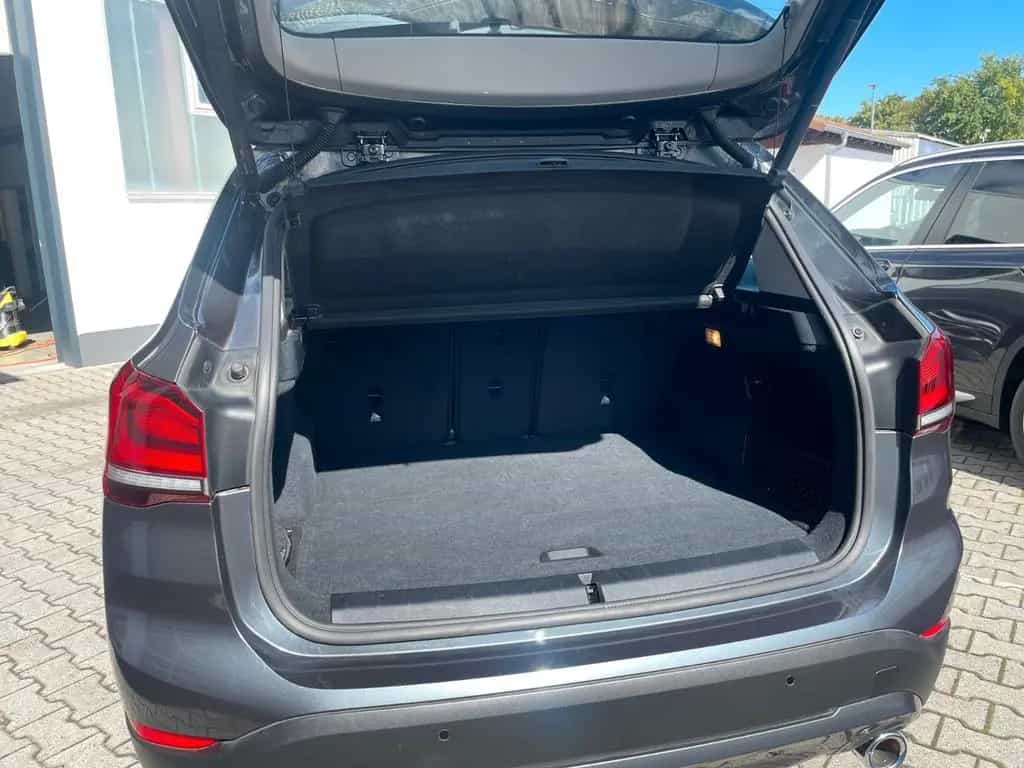 BMW X1 sDrive 18 d|Navi|LED|Sitzheizung|PDC| 01/2020-photo-11