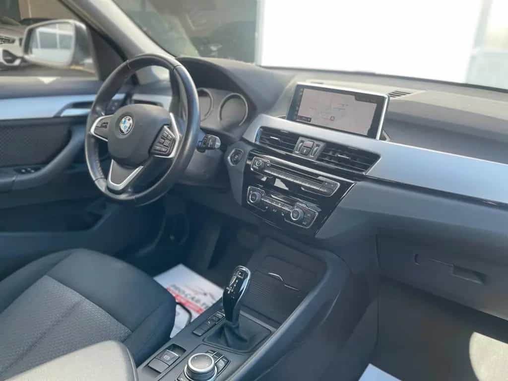 BMW X1 sDrive 18 d|Navi|LED|Sitzheizung|PDC| 01/2020-photo-8