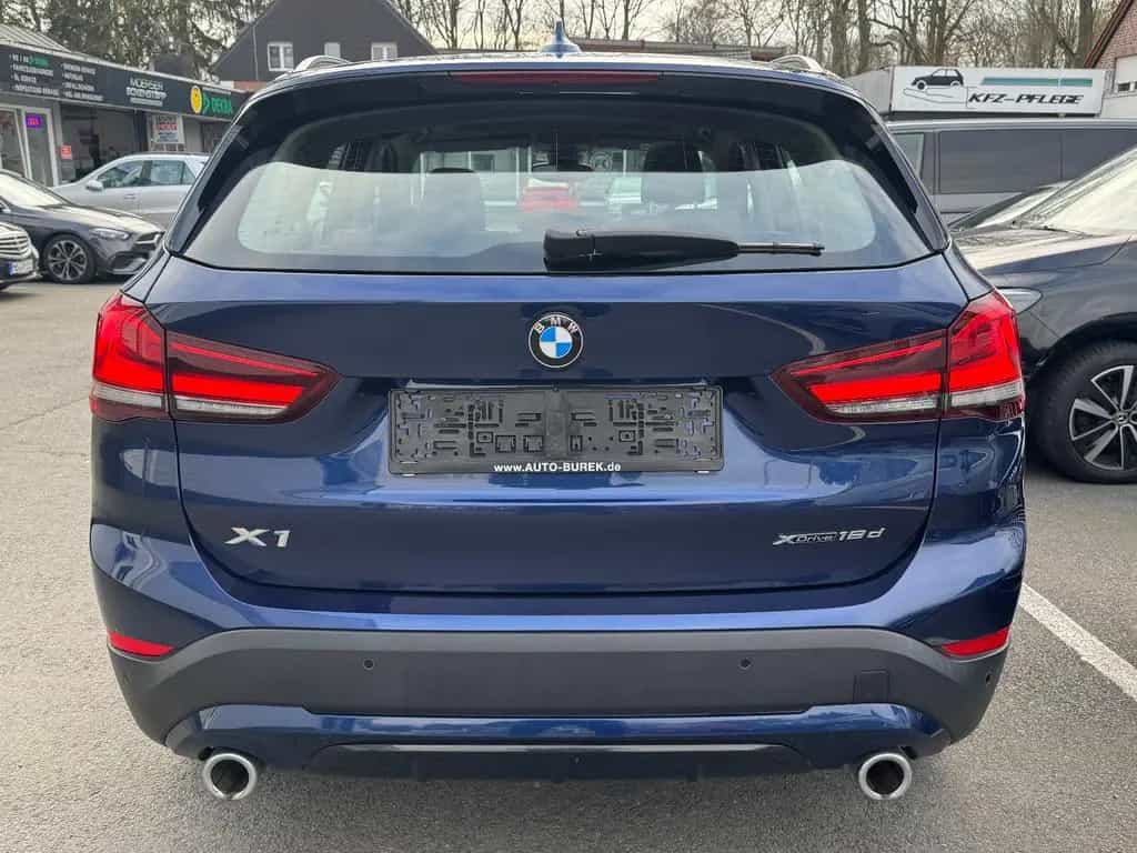 BMW X1 xDrive18d Sport Line Navi LED Leder AHK HiFi 07/2019-photo-6