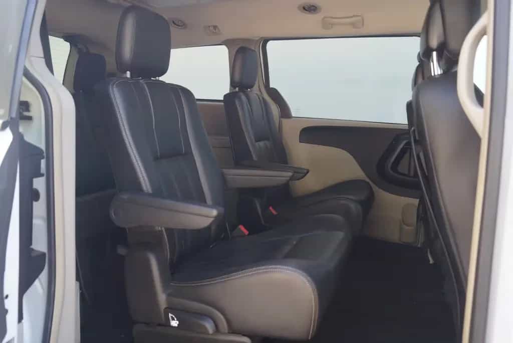 Chrysler Voyager Town & Country*Leder*Klima*Kamera*6-Sitzer*LPG* 07/2016-photo-18