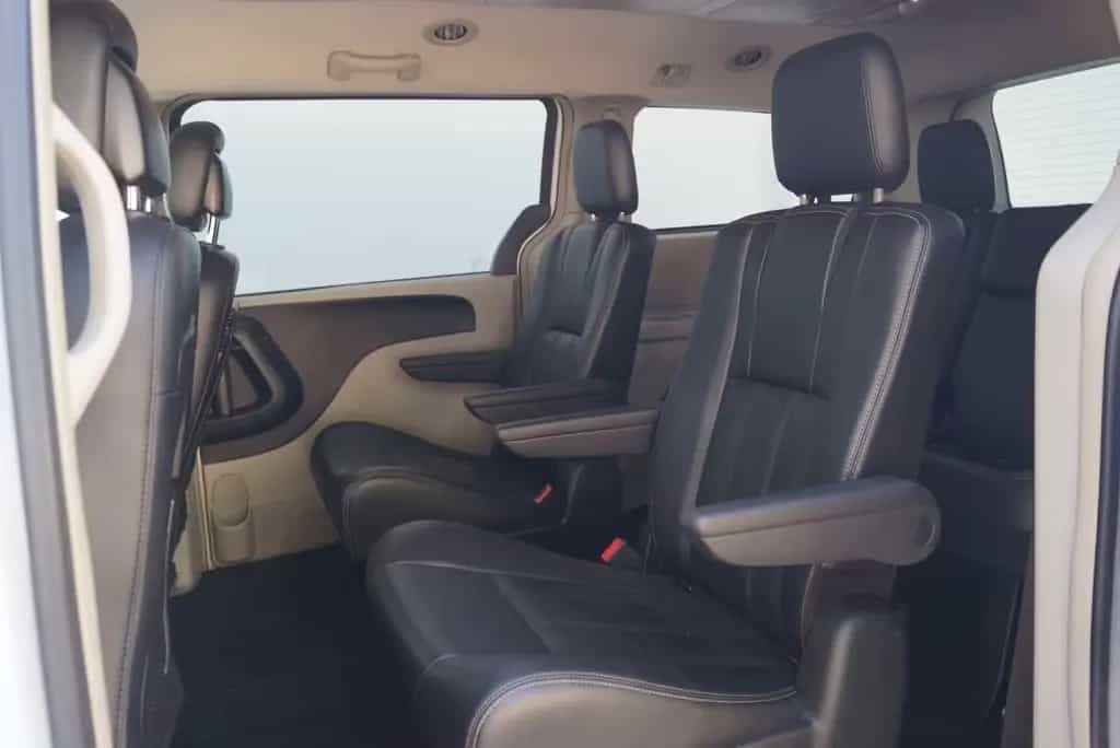 Chrysler Voyager Town & Country*Leder*Klima*Kamera*6-Sitzer*LPG* 07/2016-photo-20