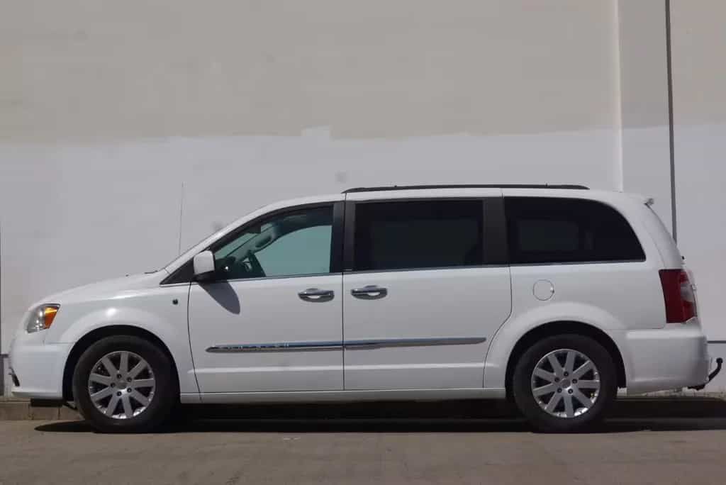 Chrysler Voyager Town & Country*Leder*Klima*Kamera*6-Sitzer*LPG* 07/2016-photo-6