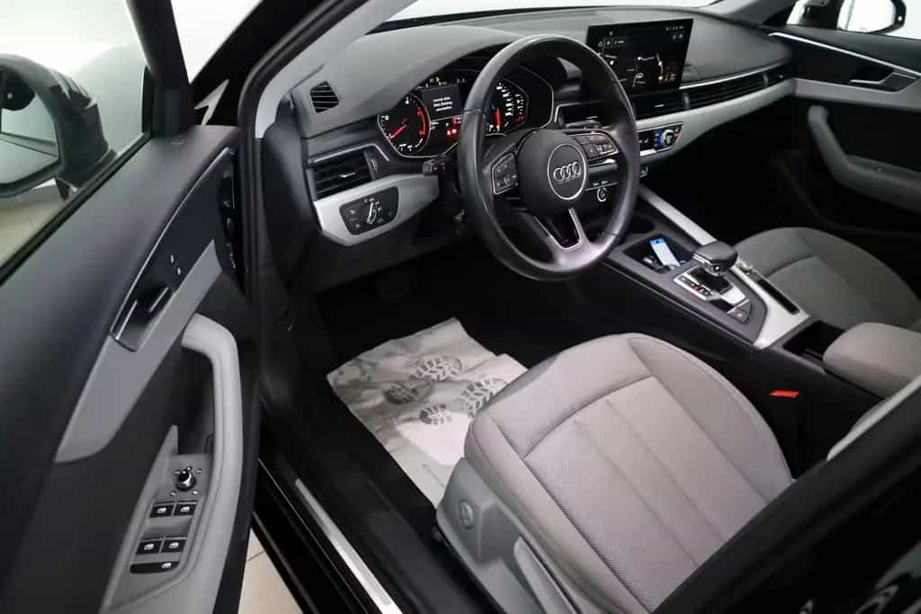 Audi A4 Avant 35 TDI Navi,LED,ACC,SH,PDC 11/2019-photo-8