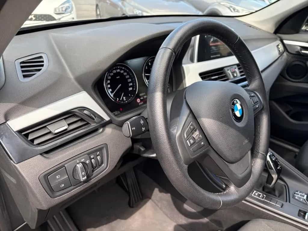 BMW X1 sDrive 20 i Advantage++AUTOMATIK!++WENIG KM!+ 06/2019-photo-15