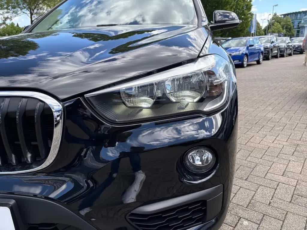 BMW X1 sDrive 20 i Advantage++AUTOMATIK!++WENIG KM!+ 06/2019-photo-4