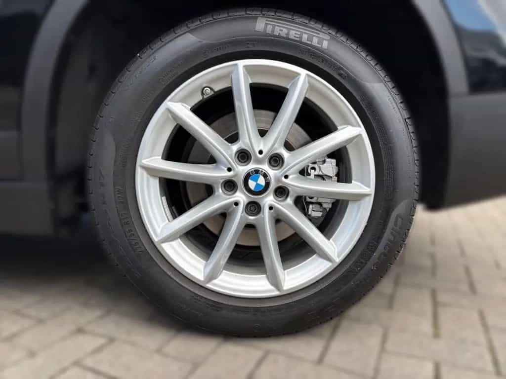 BMW X1 sDrive 20 i Advantage++AUTOMATIK!++WENIG KM!+ 06/2019-photo-5